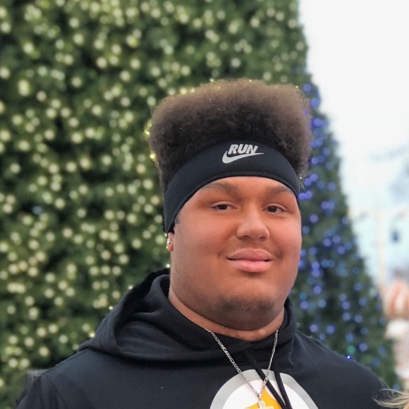 Meet your Posher, Stephen - Picture 1 of 1